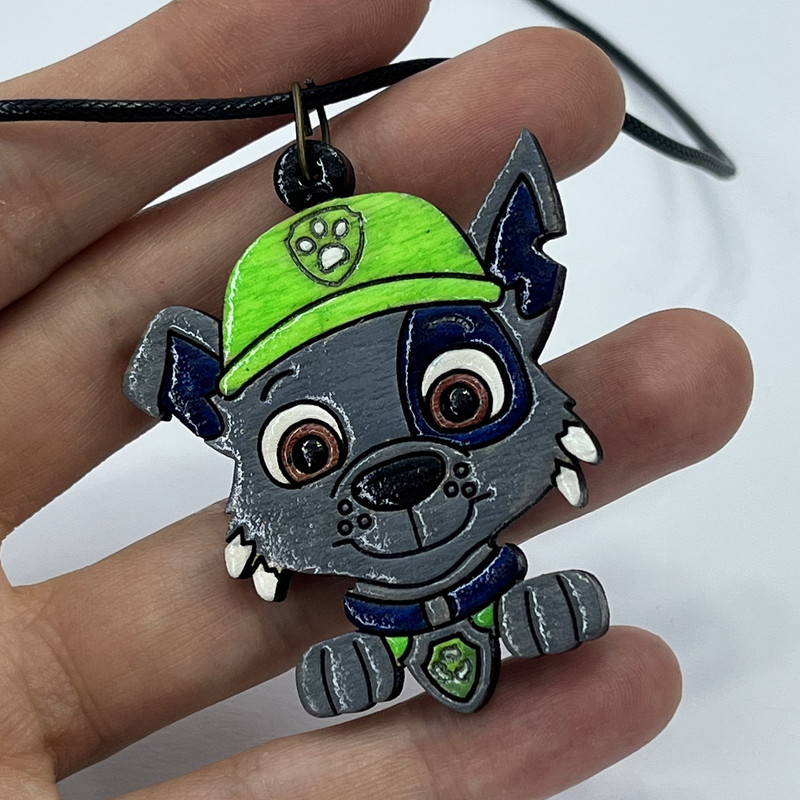 گردنبند دخترانه مدل سگ های نگهبان کد 206