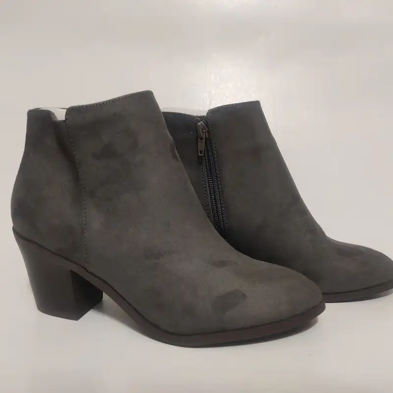 نیم بوت زنانه جاست فاب مدل کلاسیک 168