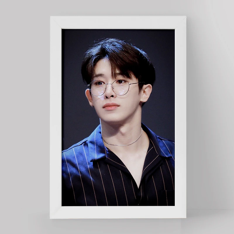 تابلو خندالو مدل ونهو گروه مانستا اکس Monsta X کد 21188
