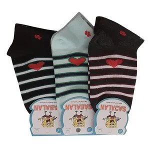 جوراب دخترانه مدل قلب کد 5307 مجموعه 3 عددی