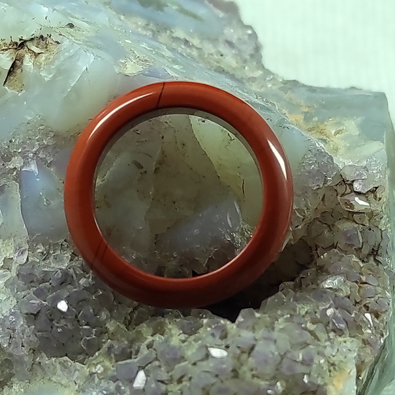 انگشتر زنانه سلین کالا مدل جاسپر  طرح سنگ ماه تولد فروردین و شهریور