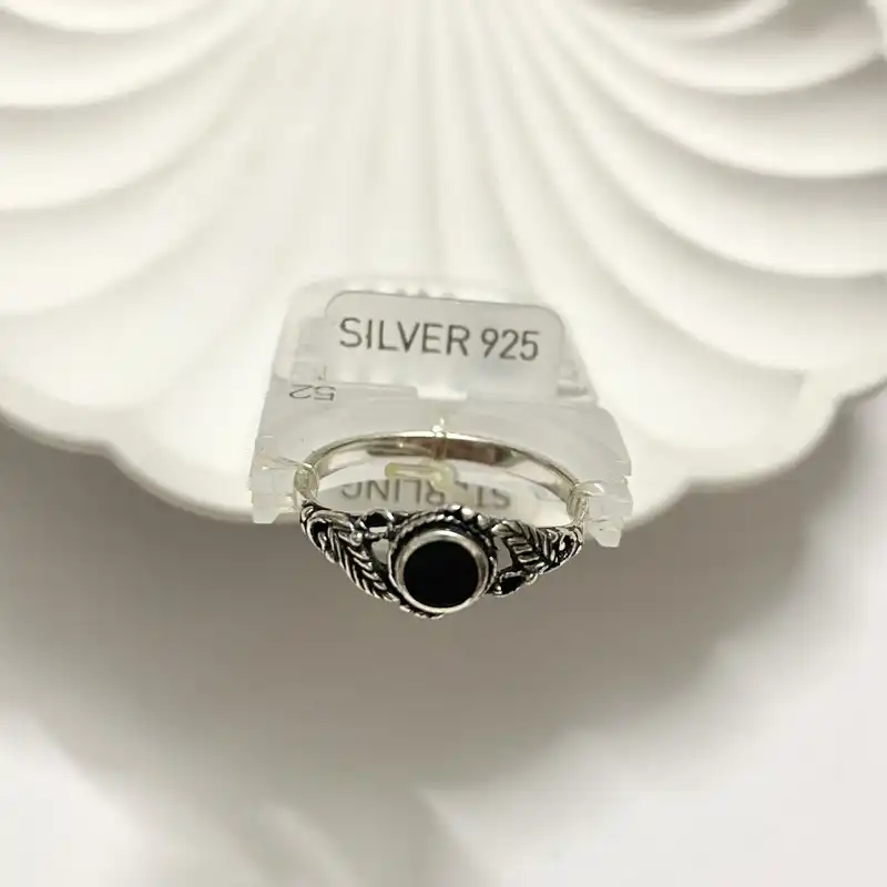 انگشتر نقره زنانه مدل سلطنتی