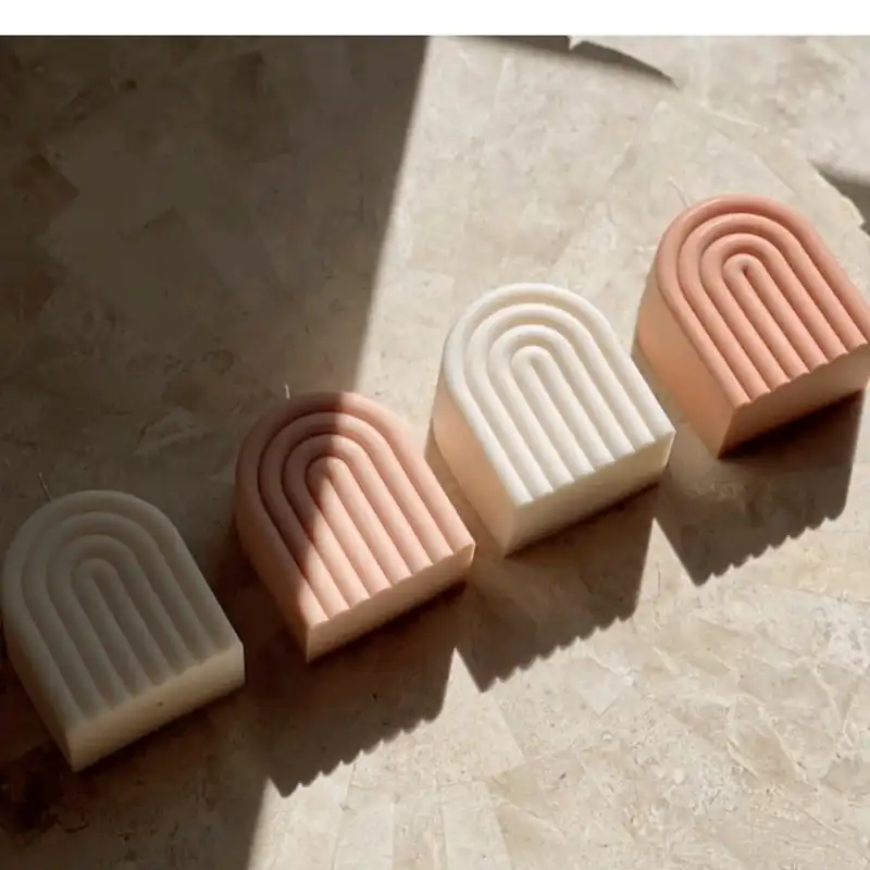 شمع دست ساز مدل استوانه ای طاق