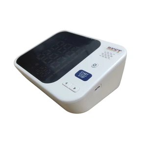 فشارسنج بازویی دیجیتال بست مدل gk 102 با قابلیت اعلان صوتی فارسی، کاف فنری قابل استفاده برای بازو 22 تا 42 سانتی متر، نمایش وضعیت باتری، همراه با آداپتور و کیف نگهداری
