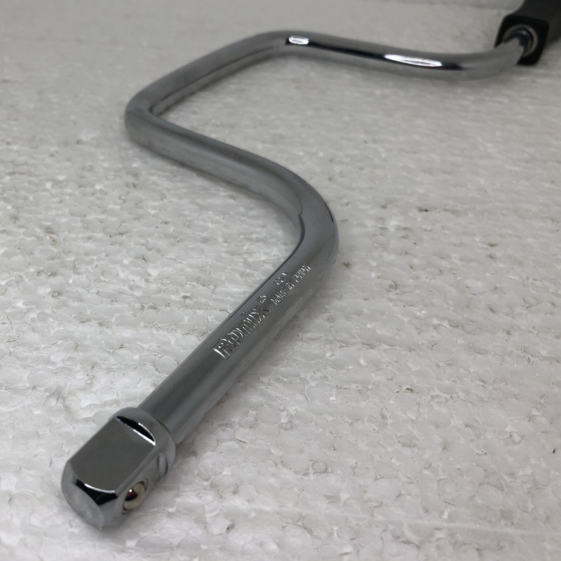 آچار بکس هندلی رونیکس کد RTS049 سایز 1.2 اینچ آچار بکس هندلی رونیکس کد RTS049 سایز 1.2 اینچ