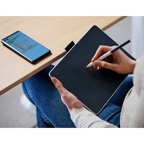 عکس شماره 5 : تبلت گرافیکی وکام مدل one m ctc6110wlw