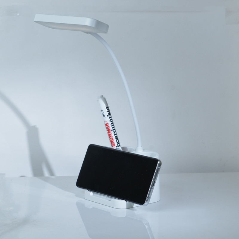 چراغ مطالعه مدل شارژی کد Q208