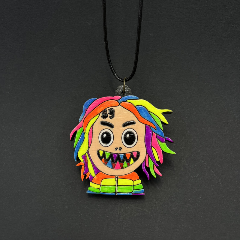 گردنبند دخترانه مدل چوبی بلک لایت 69