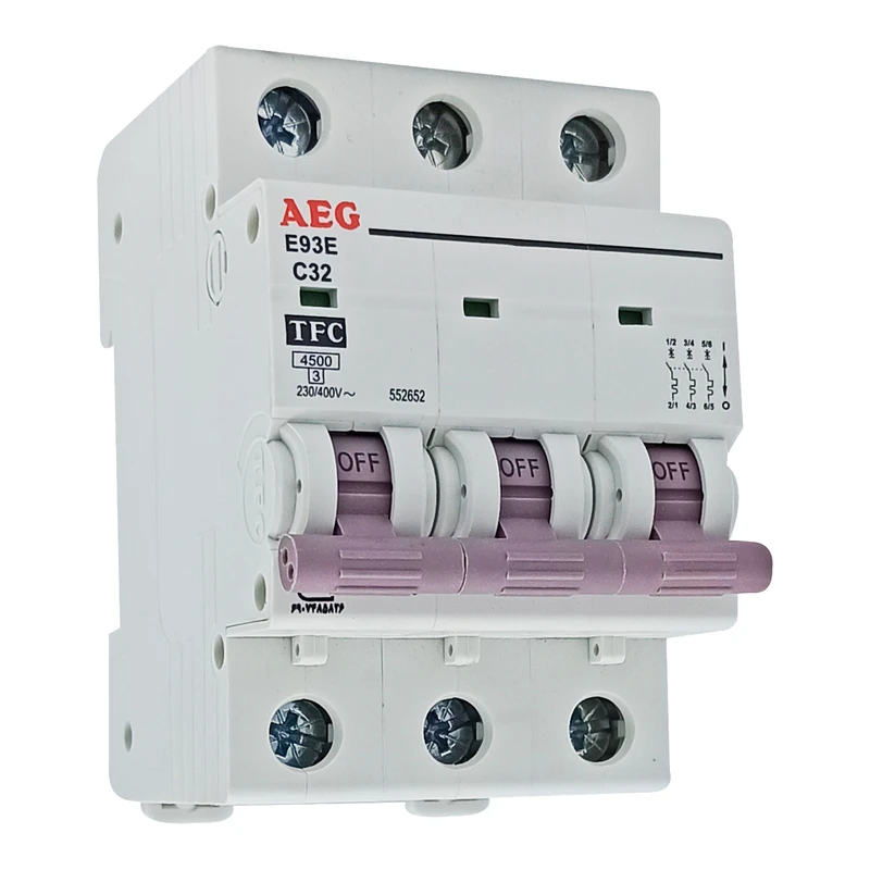 فیوز مینیاتوری سه فاز 32 آمپر آ ا گ مدل E93E کد C32