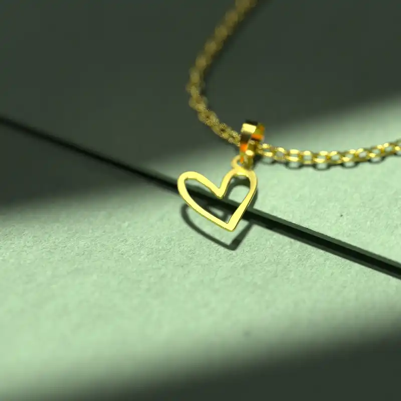 گردنبند طلا 18 عیار زنانه مدوپد مدل قلب کد E1090