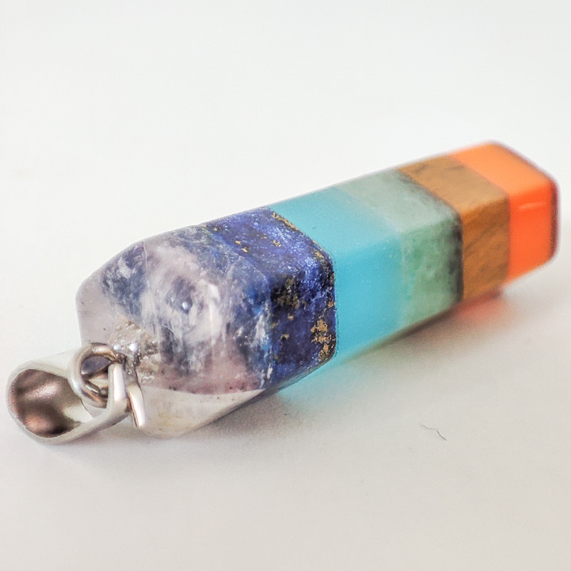 آویز گردنبند زنانه مدل منشور هفت چاكرا 497 آویز گردنبند زنانه مدل منشور هفت چاكرا 497