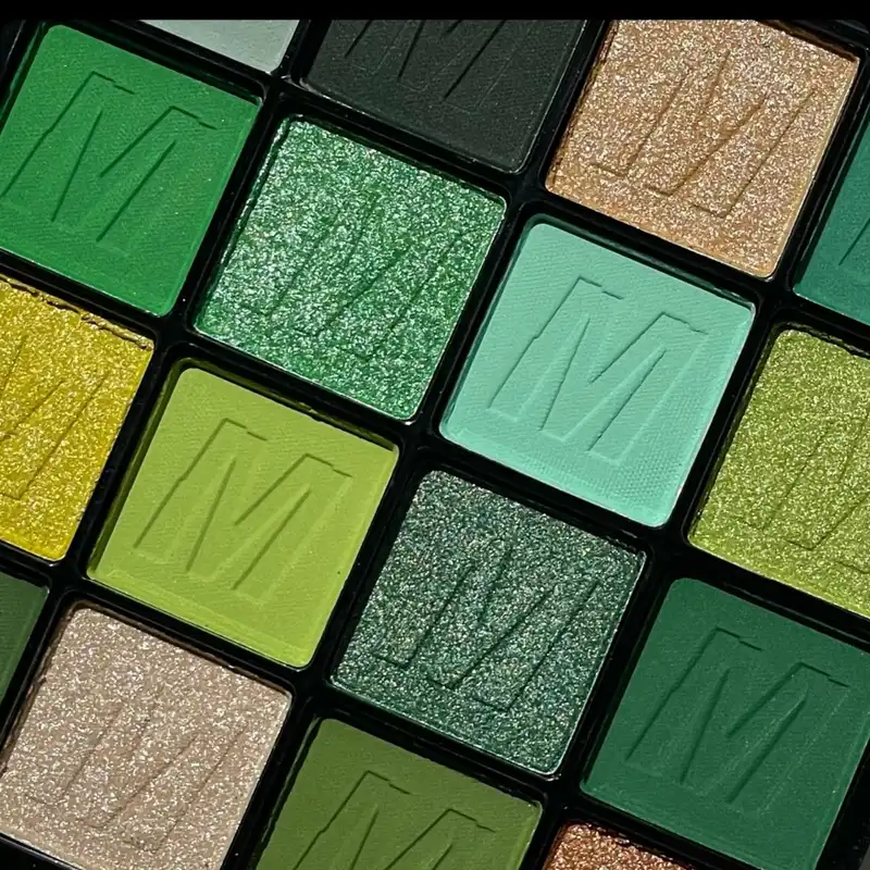 پالت سایه چشم میس لارا مدل G