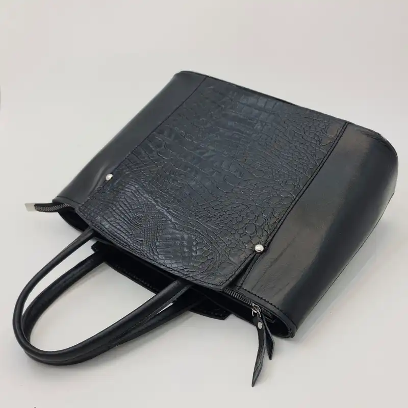 کیف دوشی زنانه مدل آفاق چرم طبیعی کد َS_640