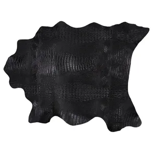چرم طبیعی مدل بزی کورکودیل کد 02G023C