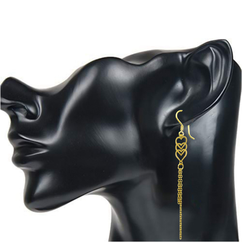 گوشواره طلا 18 عیار زنانه مانچو مدل قلب کد efgs020 گوشواره طلا 18 عیار زنانه مانچو مدل قلب کد efgs020