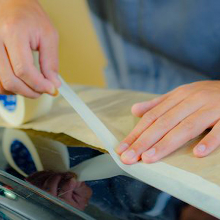 چسب کاغذی باریک جانسون کد 25 عرض 2.5 سانتیمتر چسب کاغذی باریک جانسون کد 25 عرض 2.5 سانتیمتر