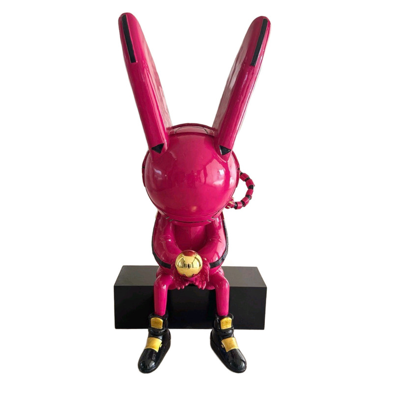 مجسمه مدل خرگوش فضانورد