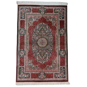 فرش دستباف یک و نیم متری قم طرح ترنجی کد 1519 