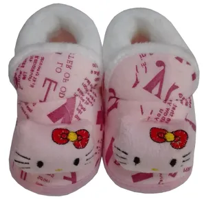 پاپوش نوزادی مدل Hello kitty کد 02