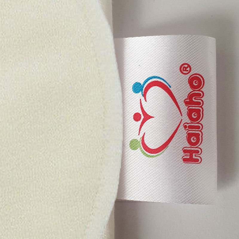 پد سینه هیاهو مدل Over Night بسته 4 عددی