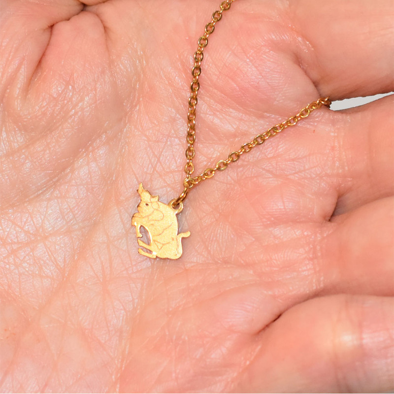 آویز ساعت زنانه طرح ماه تولد اردیبهشت