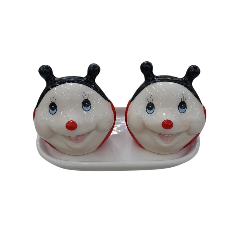 ست نمک پاش و فلفل پاش طرح کفشدوزک مجموعه 3 عددی