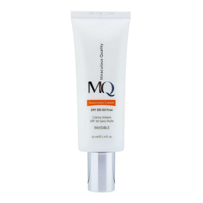 کرم ضد آفتاب بی رنگ ام کیو SPF50 مدل INVISIBLE مناسب پوست های چرب حجم 55 میلی لیتر