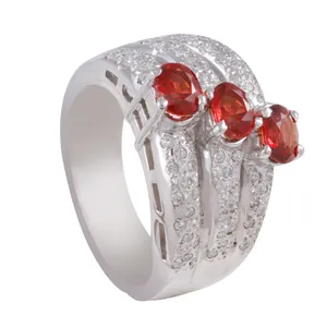 انگشتر طلا 18 عیار زنانه جواهری گاندی مدل A4830