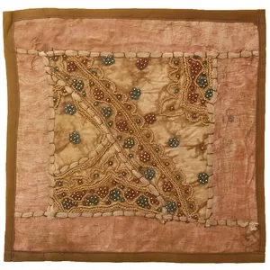 رومیزی سوزن دوزی مدل سرمه عسلی کد SER1