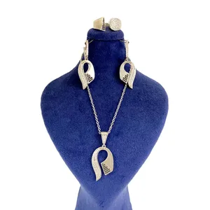 نیم ست نقره زنانه مدل NER009