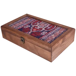 جعبه هدیه طرح فرش گل درشت مدل 00-23 سایز 32×20 سانتی‌متر