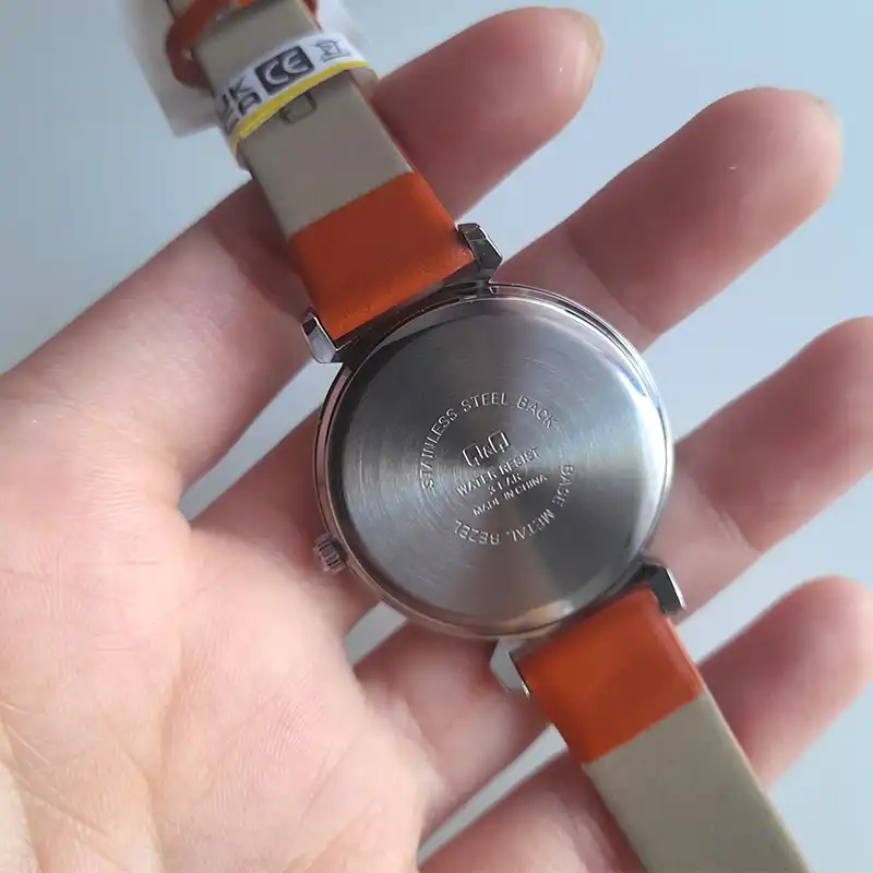 ساعت مچی عقربه ای زنانه کیو اند کیو مدل q27b-009py