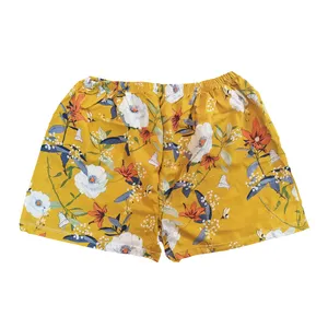 شلوارک زنانه طرح گلدار کد N10