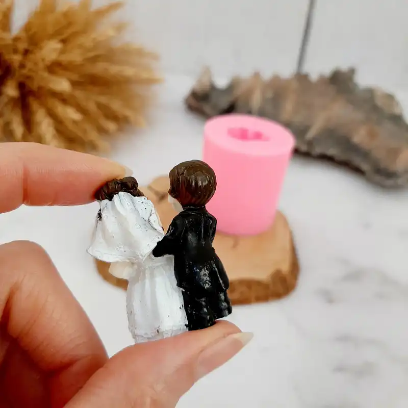 قالب شمع مدل عروس و داماد وارمری