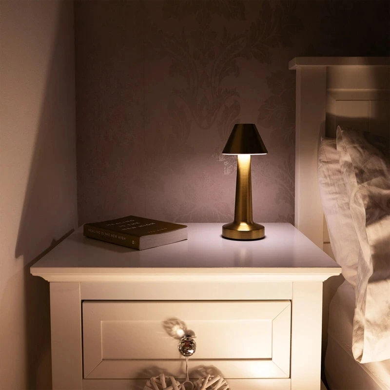 چراغ رومیزی مدل LEDdesk
