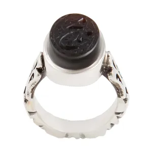 انگشتر نقره مردانه بازرگانی میلادی مدل سنگ عقیق یمنی کهنه رکاب دست ساز کد AM_1814