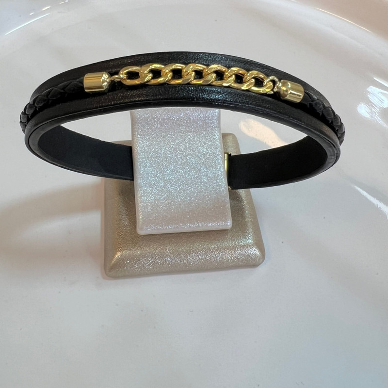 دستبند طلا 18 عیار مردانه الین گالری مدل چرم و کارتیه کد 45678