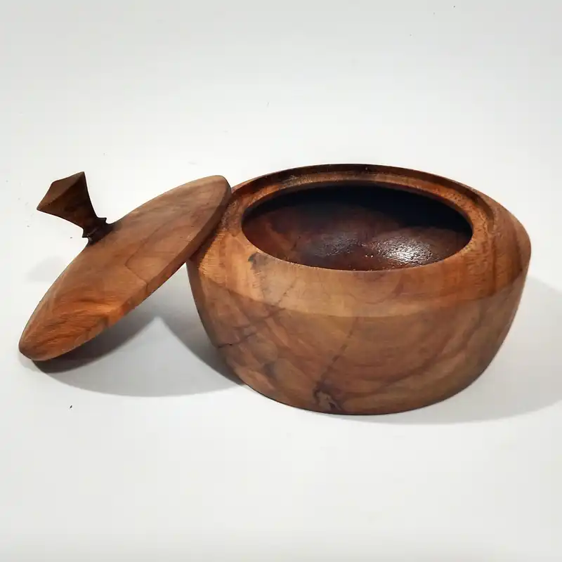 قندان چوبی مدل کلاسیک چنار کد 103