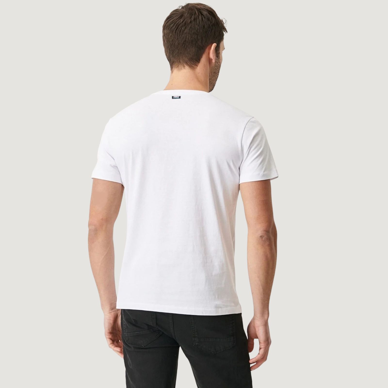 تی شرت آستین کوتاه مردانه نوزده نودیک مدل TS01 W -  - 5