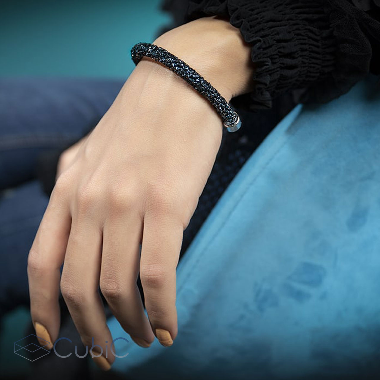 دستبند زنانه کوبیک مدل QN-271298