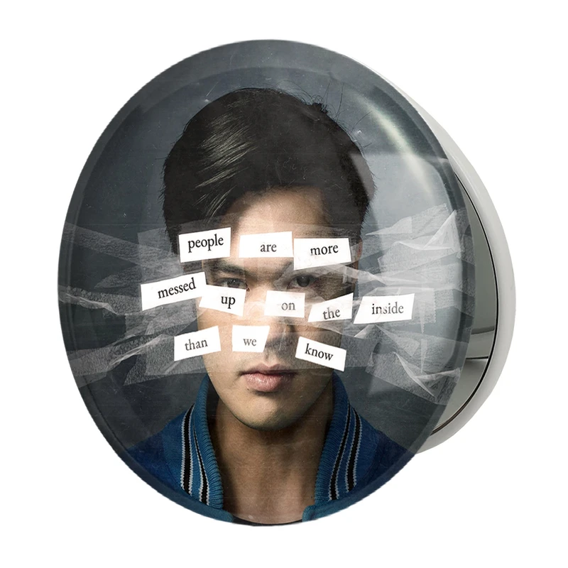 آینه جیبی خندالو طرح زک 13دلیل برای اینکه Reasons Why13 مدل تاشو کد 20366 