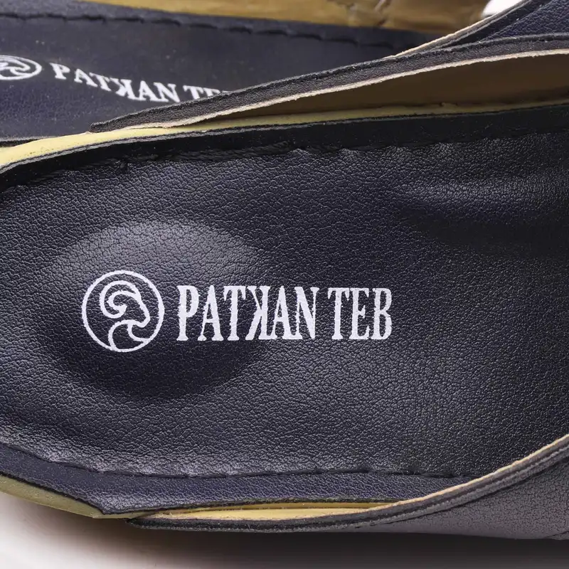 دمپایی زنانه پاتکان مدل 104 کد 02