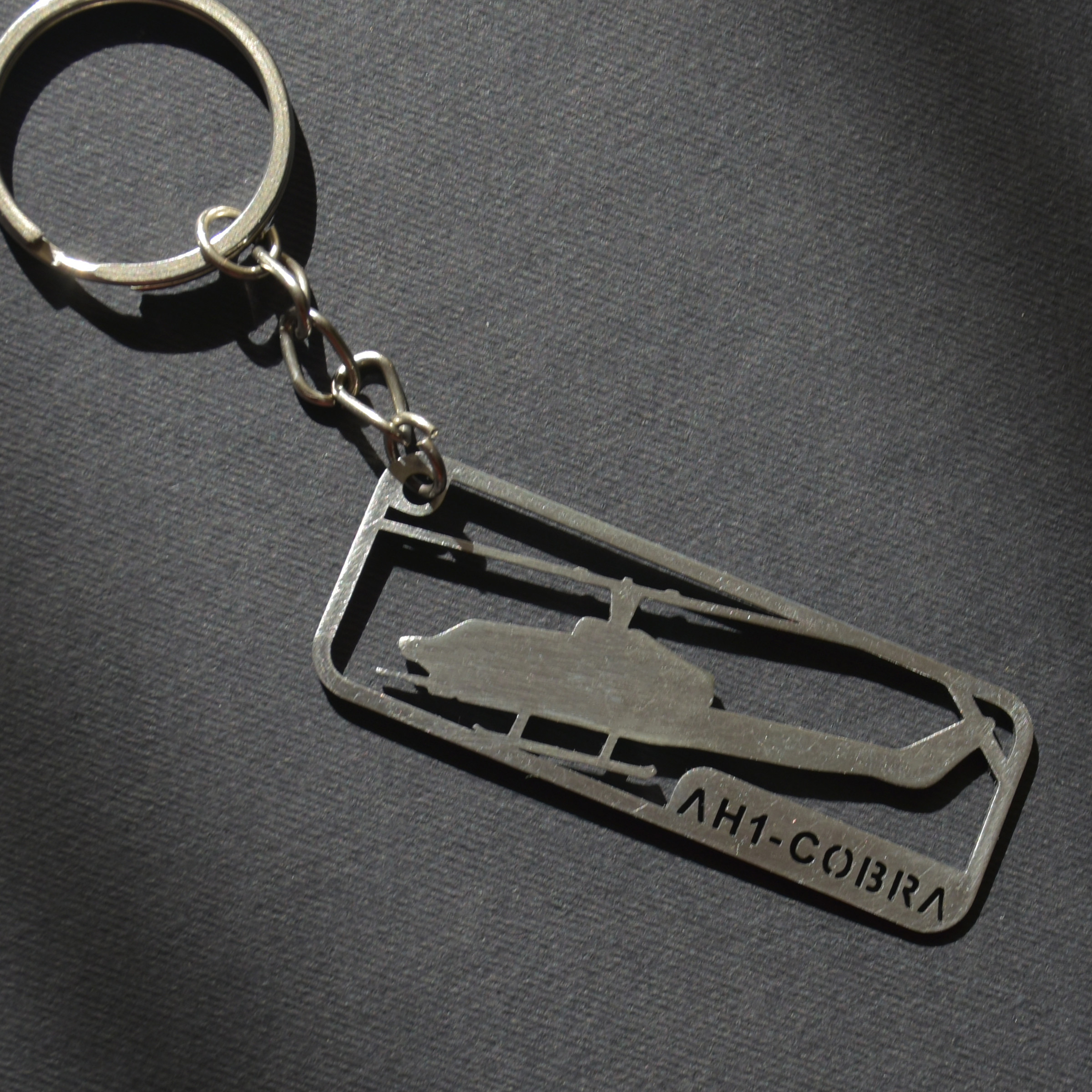 جاکلیدی مدل هلیکوپتر کبرا تاو