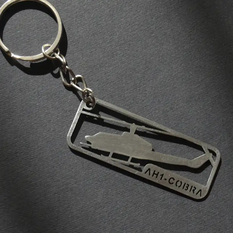 جاکلیدی مدل هلیکوپتر کبرا تاو