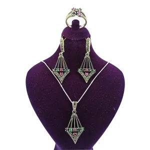 نیم ست نقره زنانه سلین کالا مدل یاقوت و زمرد ce-As105