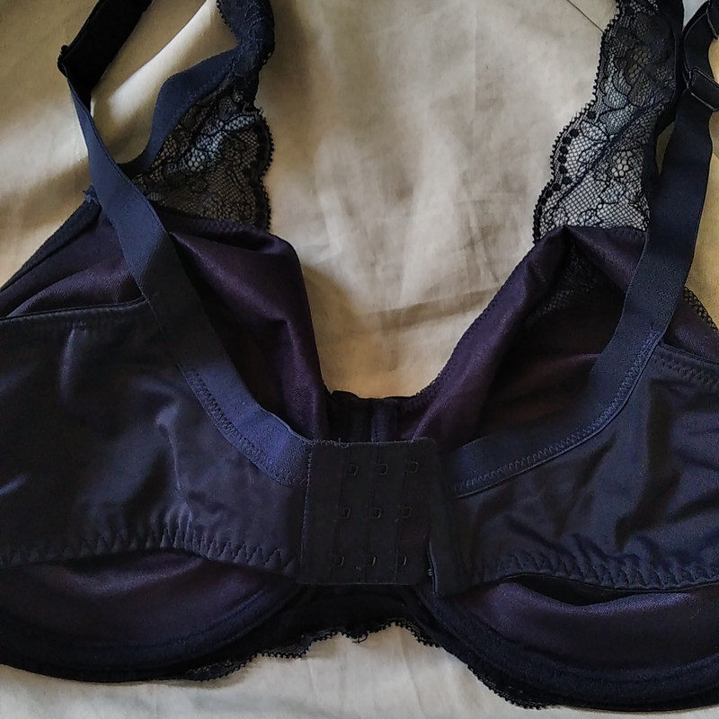 سوتین زنانه اسمارا مدل Am