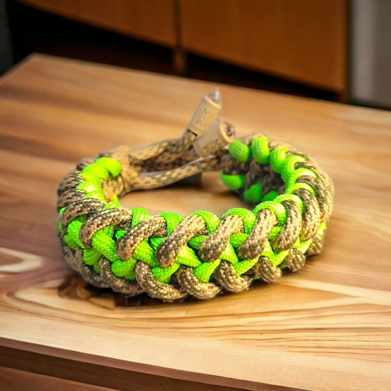 دستبند مردانه مدل بافت پاراکورد همزیستی دستبند مردانه مدل بافت پاراکورد همزیستی