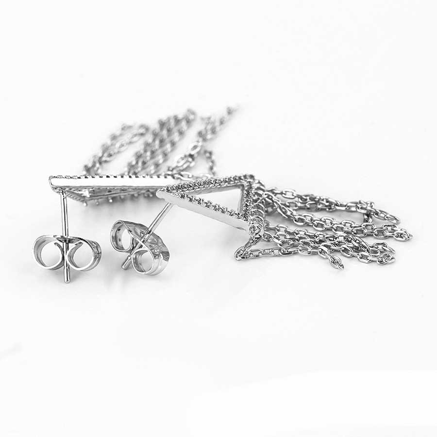 گوشواره زنانه ژوپینگ مدل ریسه ای نگین دار گوشواره زنانه ژوپینگ مدل ریسه ای نگین دار