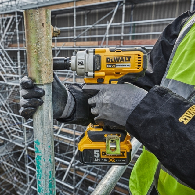 آچار بکس دیوالت مدل DCF894P2