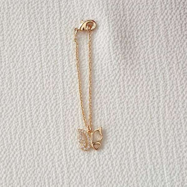 آویز ساعت زنانه وای اس ایکس مدل پروانه